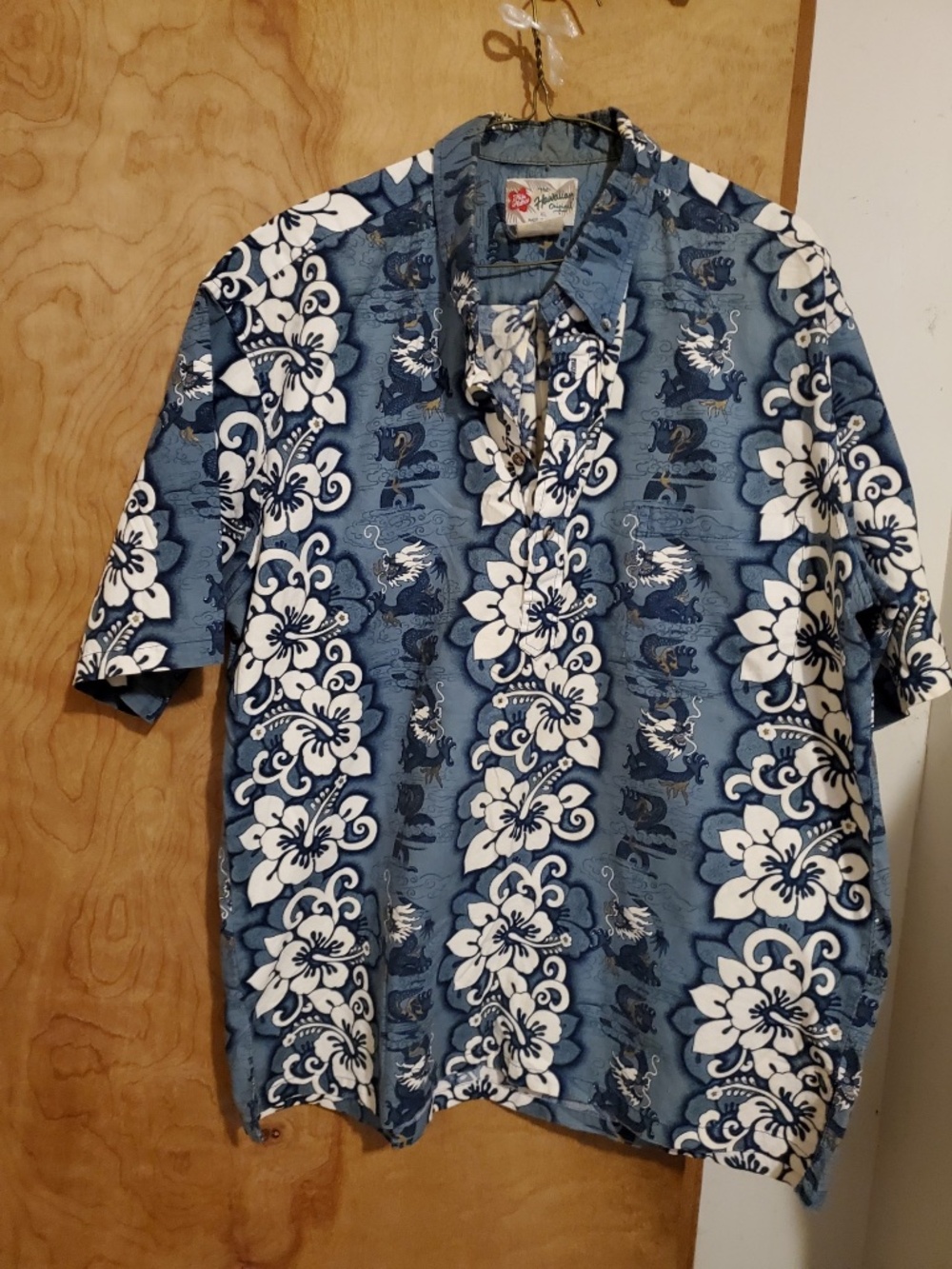Mens Hawaiian shirt